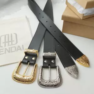 Cinto Feminino Premium com Ponteira e Fivela Trabalhada